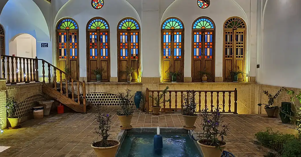 بوتیک هتل سرای عامری در کاشان