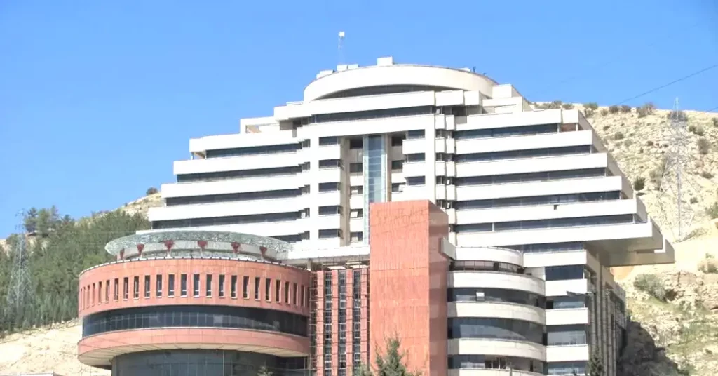هتل بزرگ شیراز