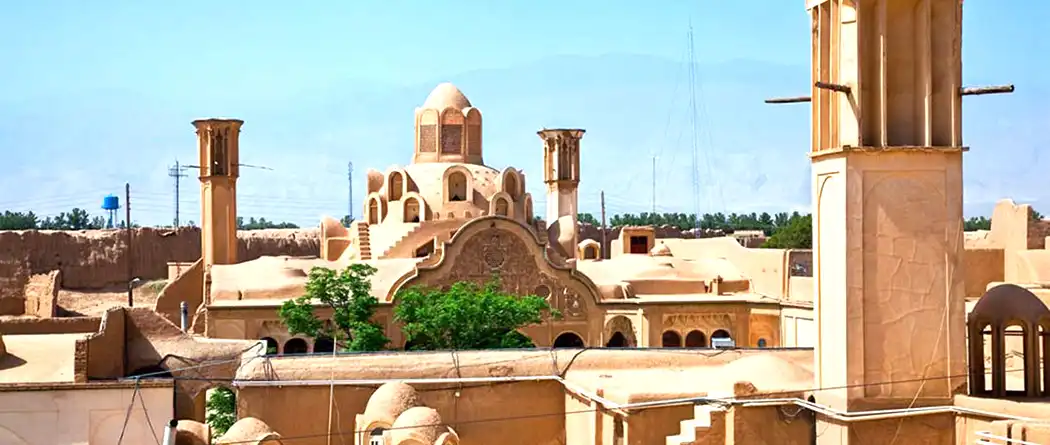 معرفی بهترین هتل‌های کاشان برای اقامتی جذاب و لذت‌بخش