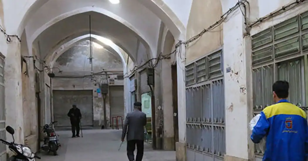 بازار خان یزد