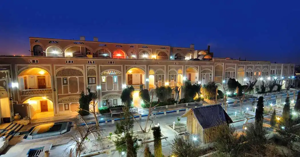 هتل باغ مشیر الممالک یزد