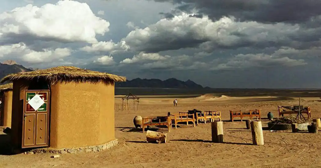 کمپ کویری هفت‌سنگ