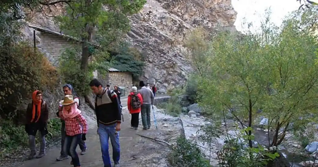 پیاده‌روی در دربند
